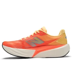 Allt Under Damskor|Allt Under Löpning | New Balance FuelCell Rebel v5 Dam