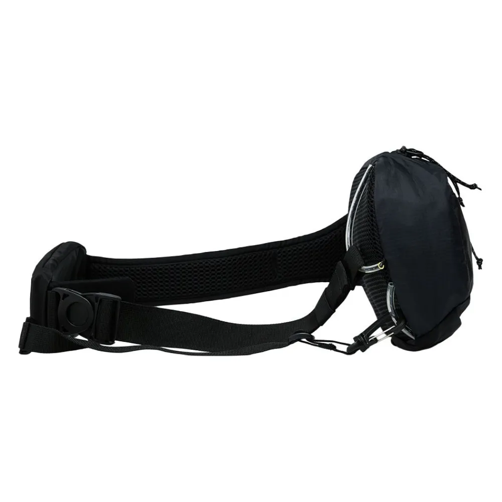 Väskor | Peak Performance Outdoor Slingbag