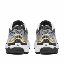 Clearance Saucony ProGrid Omni 9