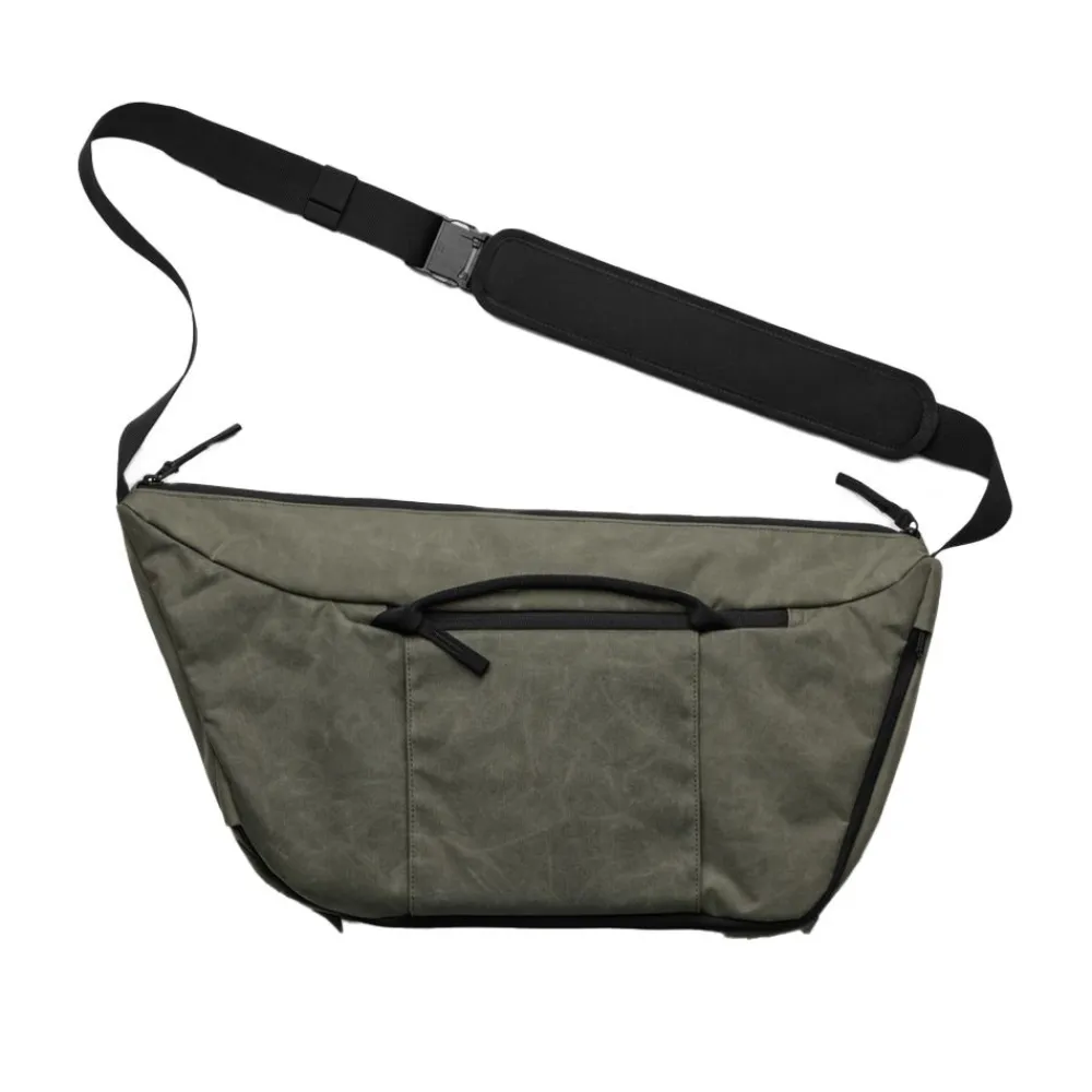 Väskor | Db Ramverk Pro Sling Bag 20L