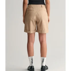 Discount GANT Relaxed Lightweight Chino Shorts Dam