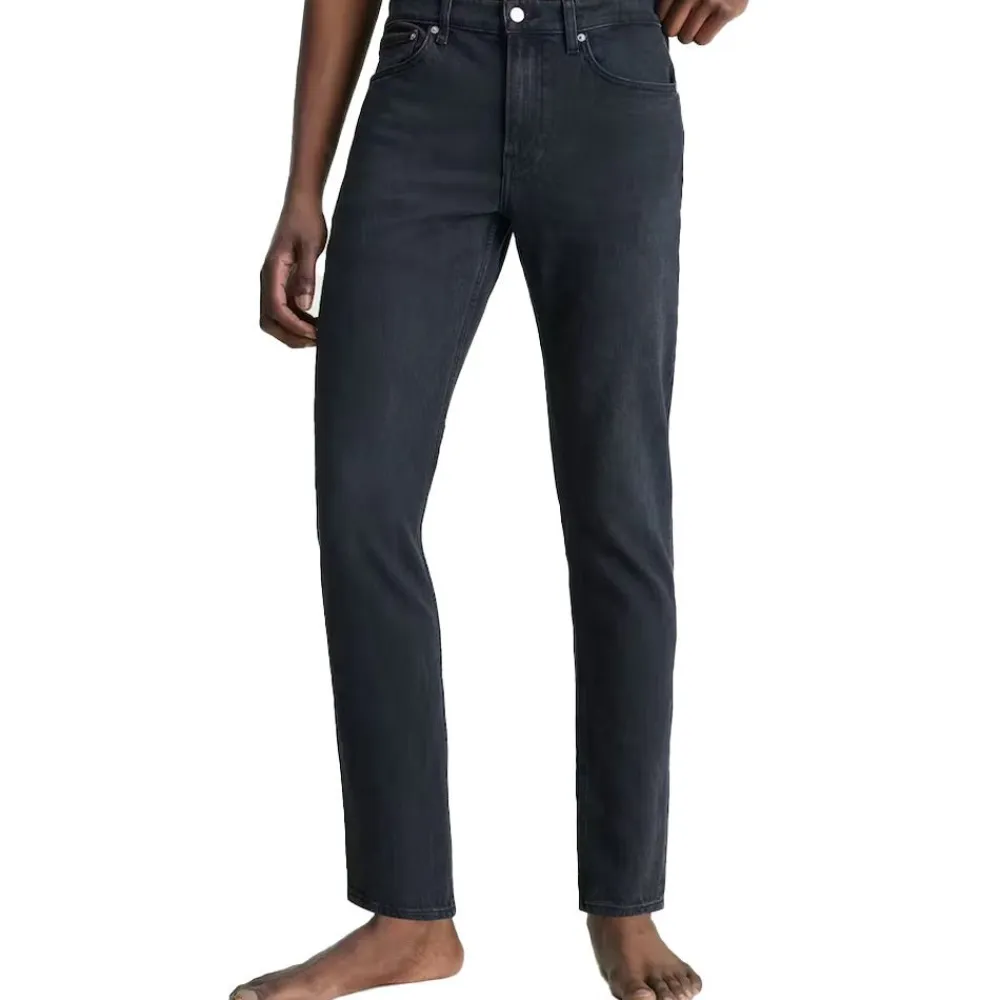 Jeans|Allt Under Nederdelar | Calvin Klein Slim Taper Herr
