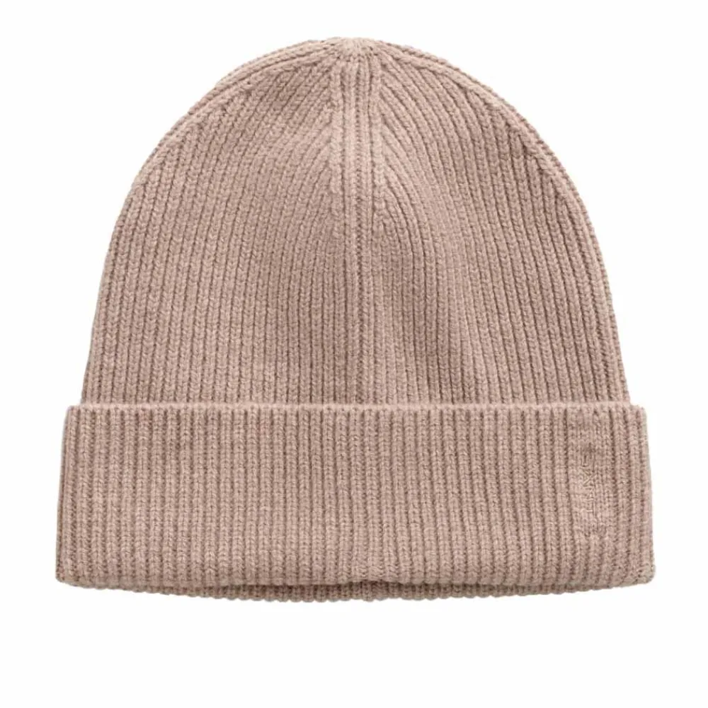 Online GANT Wool Ribbed Beanie